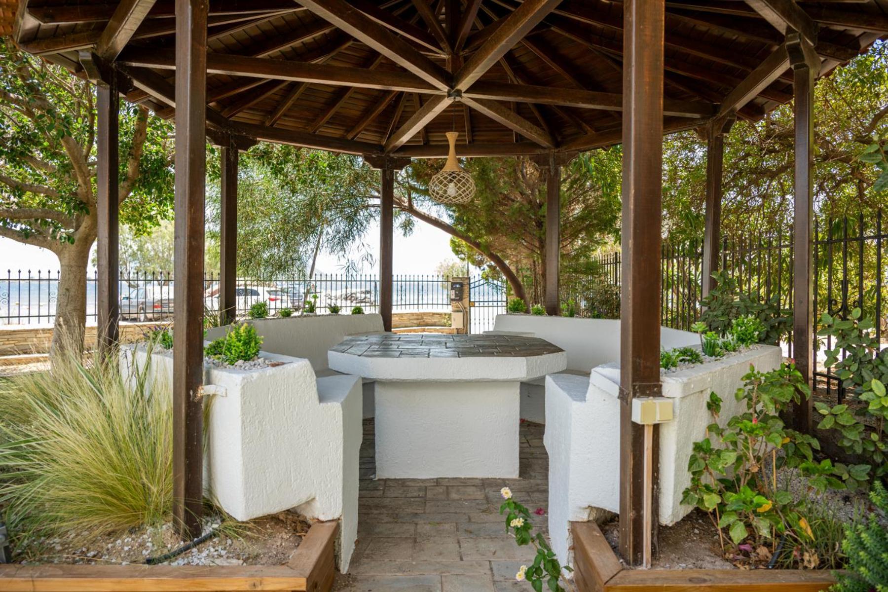 Kazarte Aegina Holiday Studios Kapotidhes Exterior foto